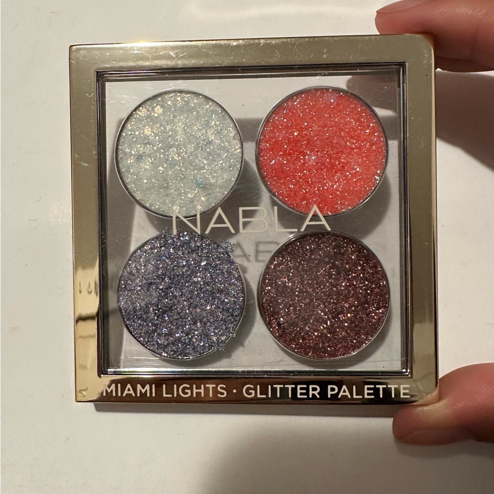 NABLA Cosmetics pressed GLITTER quad palette